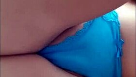 Look at my big Latina ass up close