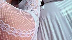 Beautiful latina shaking big ass on all fours