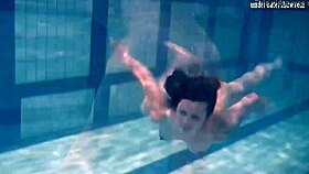 I'm Ivetta having fun in the pool, wanna watch meee?