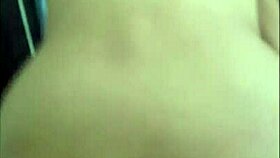 mi companera de universidad hermosa rulosa y timida se entera que subo videos y me pide que la grabe