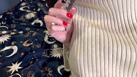 BRUNETTE indulges in FOOT FETISH achieving REAL ORGASM and SQUIRT