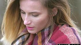 Joymii teen squirts in solo play