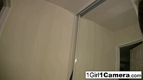 Alice Bell captures solo moments with camera 📸