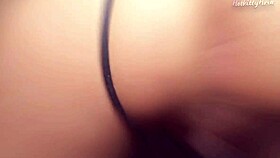 amateur cumshots fill up the juicy pussy of a creampie queen