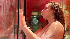 I called my neighbor to the motel 😏