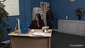 Therapist casually pulls out his dick in front of his busty secretary for a blowjob session