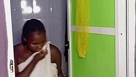 Holy cow! Amazing fuck between gate man and creamy house help