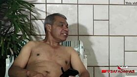 tiozinho e sobrinho traça a morena gostosa sara rosa rubens badaro bettoh fitness zé das calcinhas vídeo completo no xvideos red