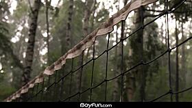 Outdoor blowjob leads to indoor twink bareback riding!