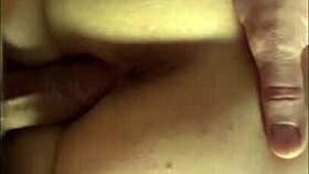 Amateurs fucking ass and pussy in homemade video