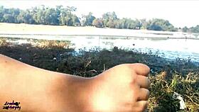 Mamada en el Lago en Publico con Latina Caliente