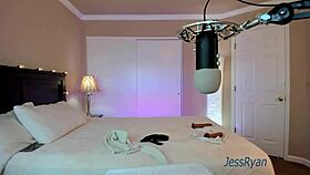 private shows with milf jess ryan