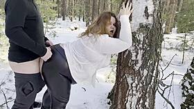 Chubby hottie in leggings gets sucked in woods