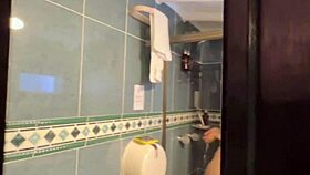 I DON'T WANT TO SPEND VALENTINE'S ALONE, JOIN ME CUÑADA?