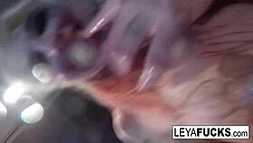 Leya Falcon uses the tub shower head on her ass