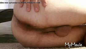 i can't beleive i'm playin with my ass like this, it's so gapin now