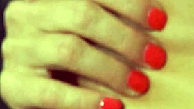 Teen stuffs her cunt with dildos