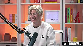 Quiver Queen Chanel Camryn's Intense Hitachi Orgasm