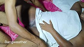 Curvy ebony amateur receives smooth penetration on the homemade bed