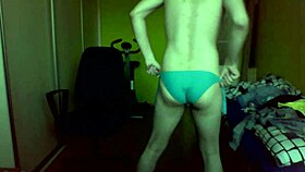 the sexy story unfolds with mokr� kundi ka in a solo performance.