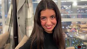 Hottie Offers Waiter Train Ride With Anal Sex!