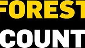 Cuck4k husband called two guys to bang his wife with big dicks outdoors.