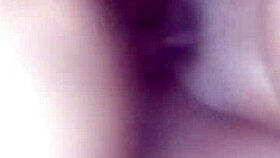 I am the squirt queen, watch me squirt up close!