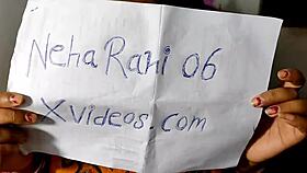 अह, देसी सेक्सी पस्सी क्लोज अप में लिक हो रही है, सो हॉट