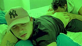 El Novio De Mi Hermana Me Despierta Para Comerme El Culo A Pelo