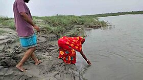bowdi fuck beside a river with natural tits