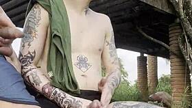 i'm watchin these lil guys fuckin in the public square right in front of everyone passin by