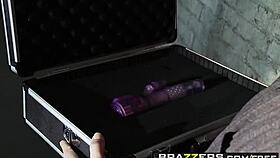 Phoenix Marie as the incredible slut in pornstars like it big