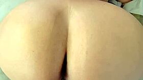 i rise and grind with her big booty