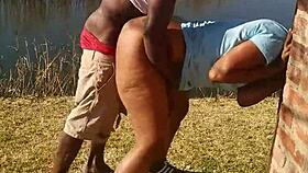 Lilpuddingbowls shows off fingering skills with a massive cock