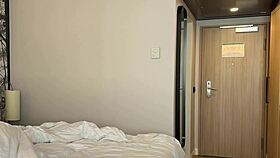 Spanish bombshell Ruthlee seduces American guy with body moves