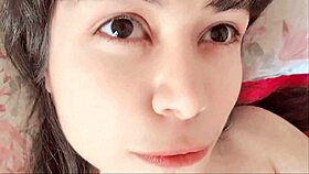 I am a young teen rubbing my pussy till I cum, oh god!