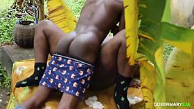 I get horny each time she comes to fetch water 😏