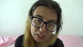 A big ass pornstar is bisexual and wants to suck a cock