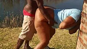 Lilpuddingbowls shows off fingering skills with a massive cock