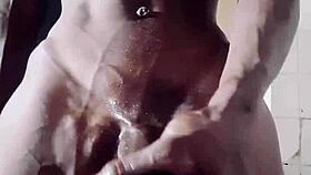 mandigo offers pussy drilling for cash – get fucked and paid.