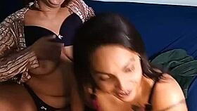 i'm suckin' dem tits on da skinny girl foreplay