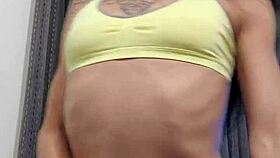 EMY ANGEL SHOWS OFF HER BEAUTIFUL ASS IN THIS SEXY DISPLAY