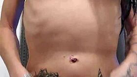 EMY ANGEL SHOWS OFF HER BEAUTIFUL ASS IN THIS SEXY DISPLAY