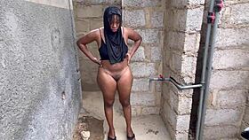 Outdoor sex with a curvy asian bbw babe