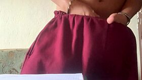 maluma catches me masturbating when the house is empty, in this solo amateur scene