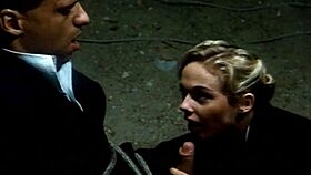 kelly trump gives a nice blowjob and receives cumshot in mouth