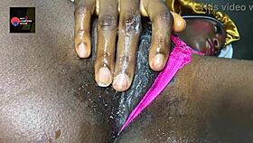 HOT AFRICAN PUSSY GETTING WET ON CAM
