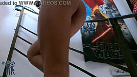 minha amiga largou o boy lixo e pra se vingar fodemos em publico na piscina do predio.