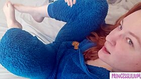 Stepdaddy's pussy craving fulfilled in hot scene