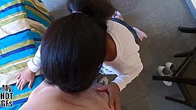 Prostituta Tetona Me Pide Que Me Ponga El Preservativo Pero Me Lo Quito Y Le Dejo El Coño Goteando De Leche